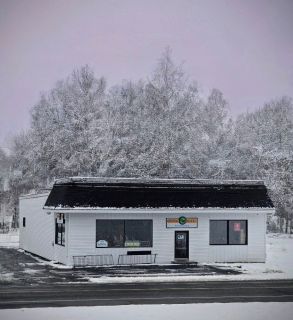 Brrr... #bikeshop #wahookickr #zwifting #everythingcycling